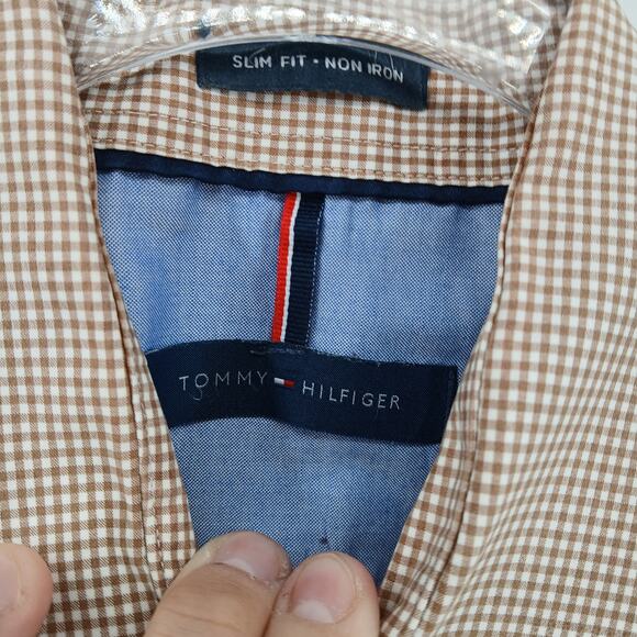 Tommy Hilfiger Tan Gingham Checkered Button Down Shirt Mens XS Preppy Work - Picture 6 of 11